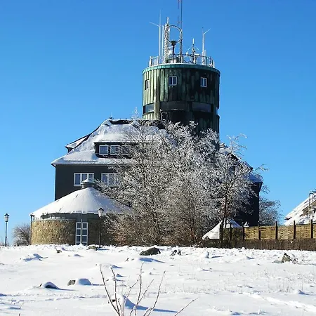 Spacious In Langewiese With Garden Winterberg