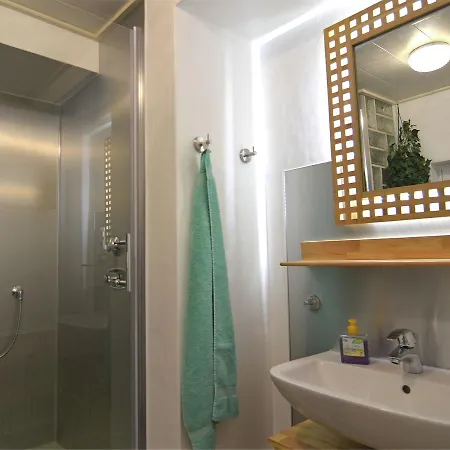 Spacious In Langewiese With Garden Appartement *